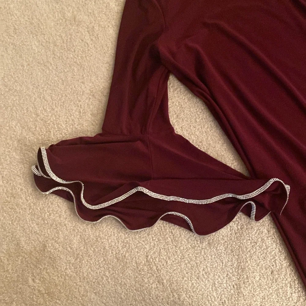 Badgley Mischka studio size small dress maroon with silver stones - Picture 12 of 15